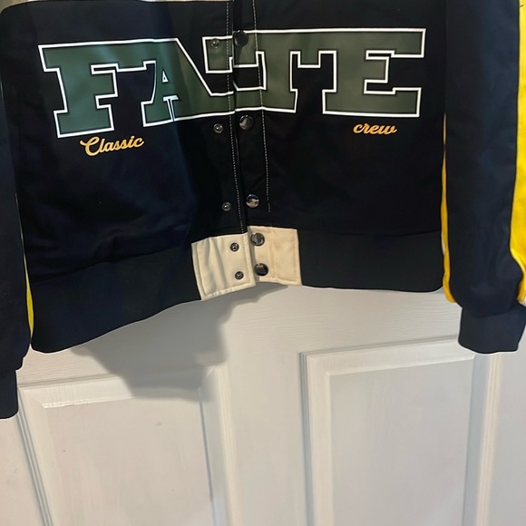 PacSun Black and White Racing Puffer Jacket with Yellow Accents - Picture 5 of 12